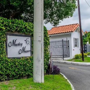 https://finest-accommodation-apt-424-marley-manor-block-4-6.hotelsochorios.net